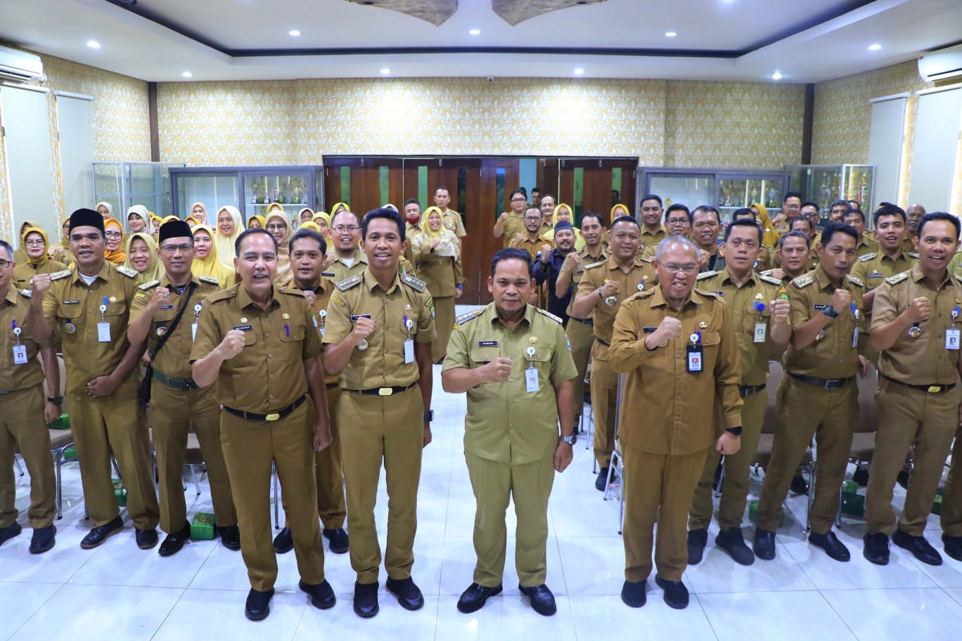 Buka Pembinaan Pegawai, Pj Walikota Tangerang Analogikan Kecamatan Kelurahan Sebagai Kios.