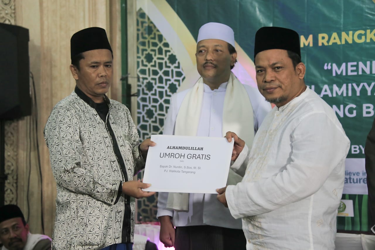 Pj Walikota Tangerang Bagikan Doorprize Umroh Ke Tanah Suci.