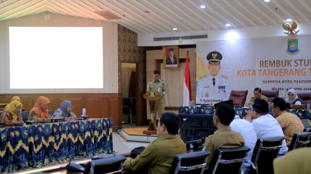 Sekda Kota Tangerang Menghadiri Rembuk Stunting.