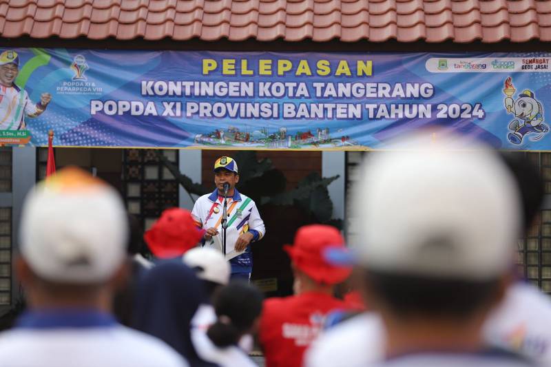 Pj Wali Kota Tangerang Melepas Kontingan Atlet Siap Bertanding di POPDA Ke XI Banten.