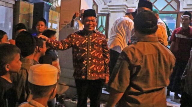 Pj Walikota Tangerang Menghadiri Acara Haul ke-6 Guru Besar Alm. Sayyidul Walid Alhabib Abdurrahman.