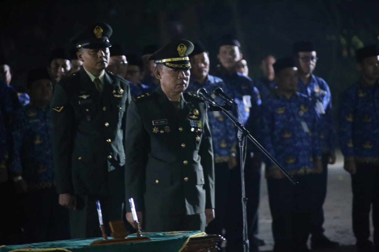 Apel Kehormatan dan Renungan Suci Berlangsung Khidmat di TMP Taruna Kota Tangerang.