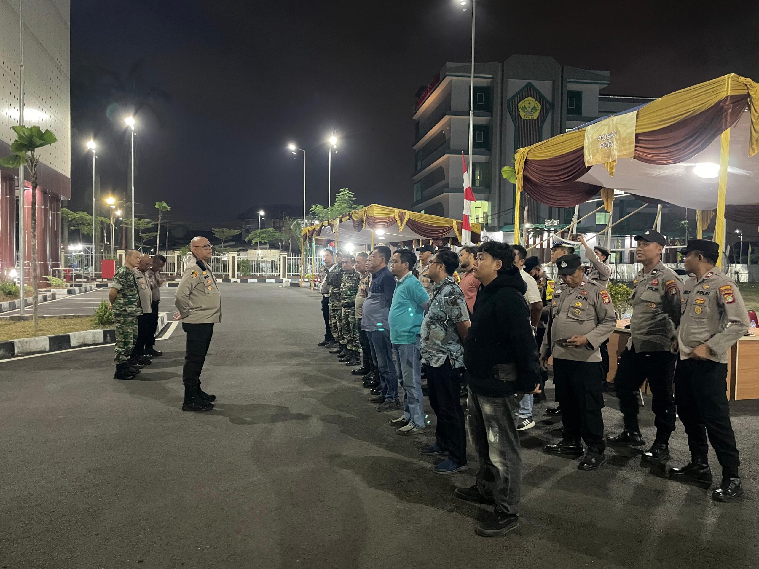 Polres Metro Tangerang Kota Monitoring Tes Kesehatan Calon Bupati-Wakil, Wali Kota dan Wakil di RSUP dr. Sitanala.