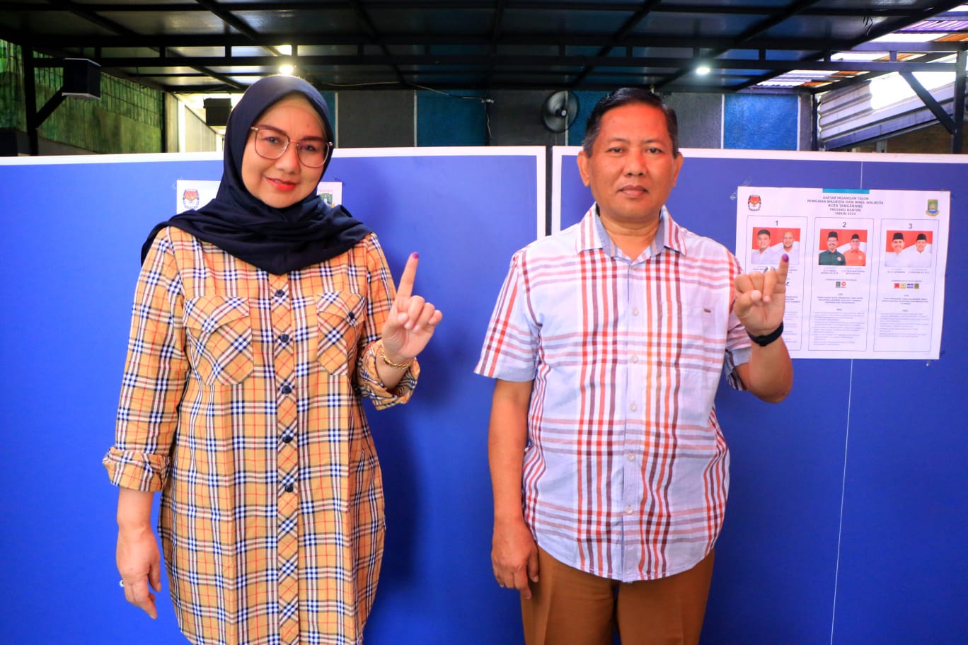 Pj Wali Kota dan Sekda Kota Tangerang Gunakan Hak Suaranya.